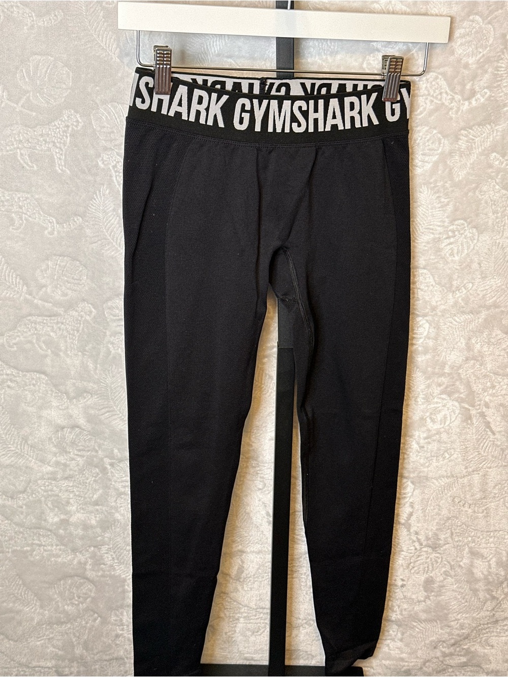 Gymshark women’s  Black Logo Waistband Leggings